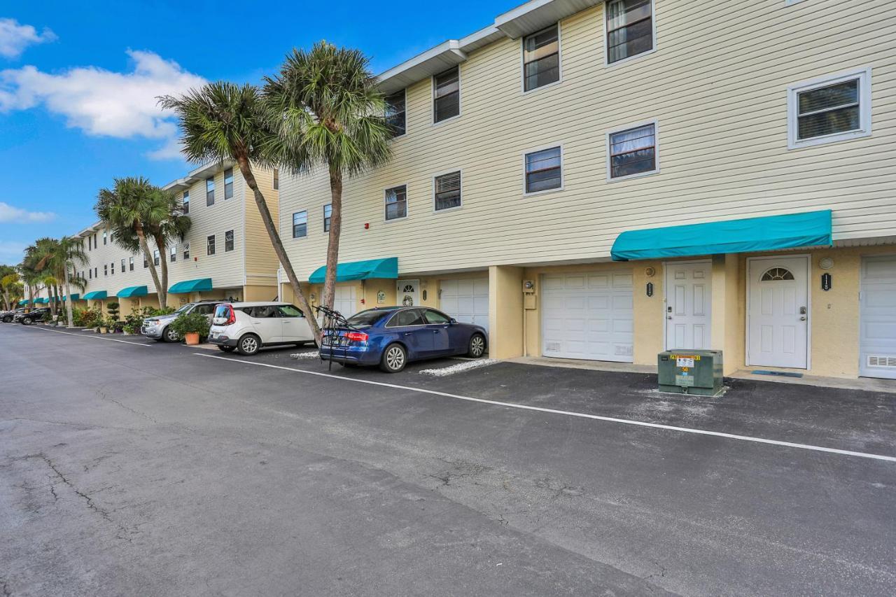The Beach Escape Clearwater Beach Exterior photo